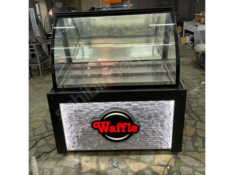 Waffle Dolabı, Taş Süslü